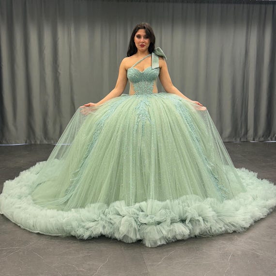 Green Quinceaera Dress, Green Wedding Dress - Etsy Israel