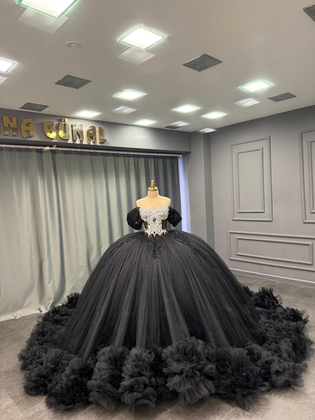 a line graduation dresses Aimishang Strapless Ruffle Beaded Cute Fuchs colour:Black womens-dresses The Meaning Behind Sydney
