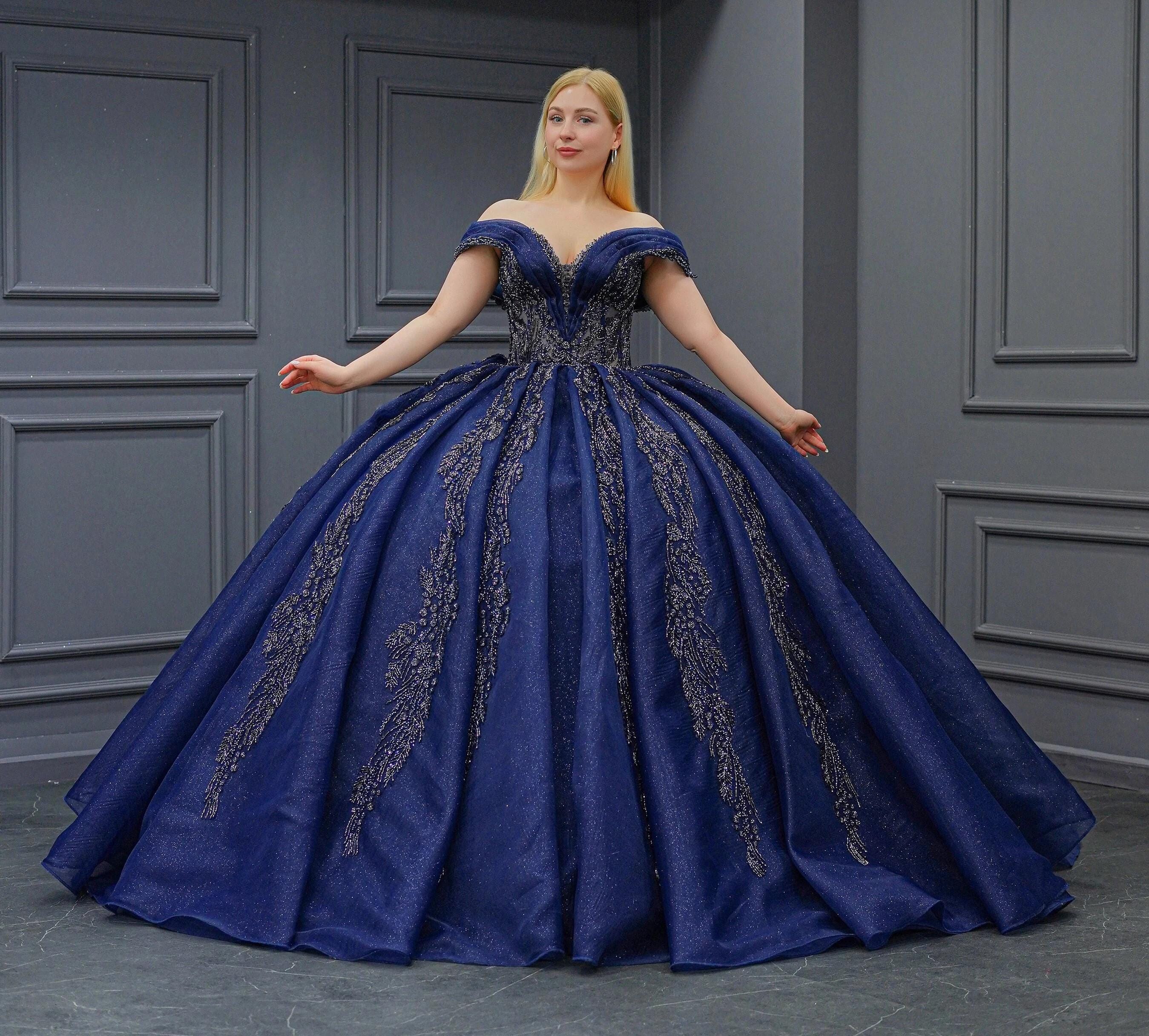 baby blue quinceanera dresses Tulle V Neck Quinceanera Dresses Lace Appliques Ball Gown