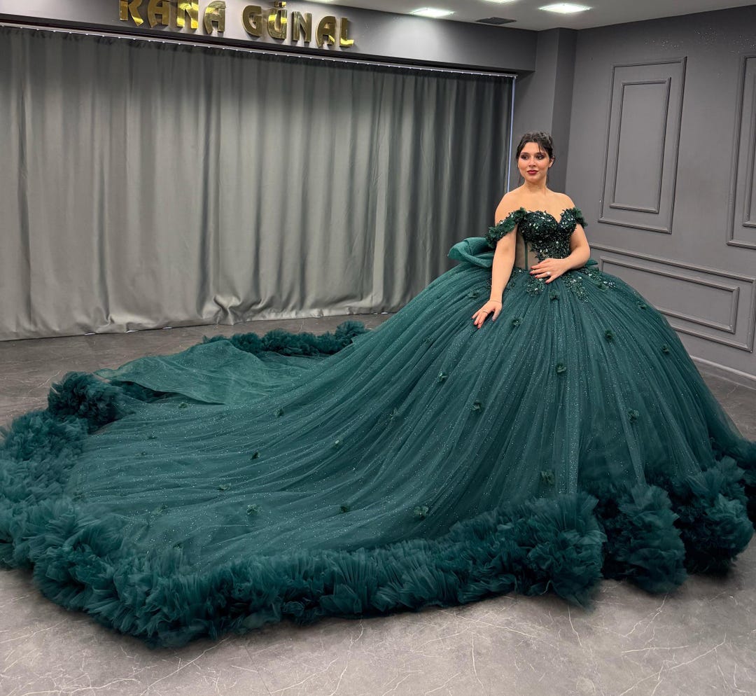 Green Quinceaera Dress, Green Wedding Dress - Etsy Israel