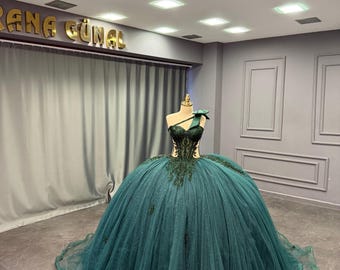 sachin and babi light blue dress Misshow Exquisite Emerald Green Quinceanera Dress Off-Shoulder Gold Lace  Ball Gown with Beaded Ruffles & Tulle Skirt for Sweet 16 or Princess  Birthday main image 1
