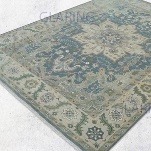 Hand Knotted Heriz Serapi Wool Rug: Silver Blue Traditional Persian Style (9x12)