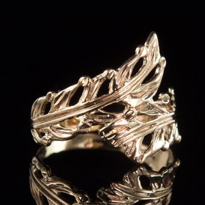 Size 9.75 Solid 14k Gold Floral Pattern Ring