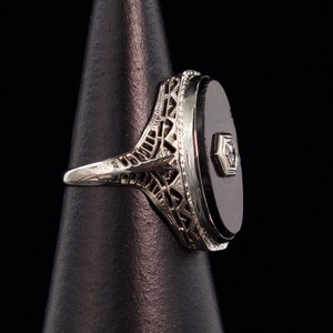Size 5.25 Solid 14k White Gold Onyx and Diamond Ring