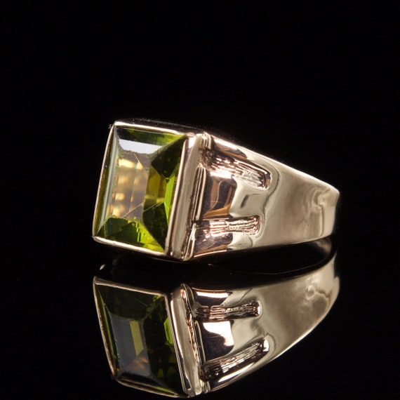 Size 7.25 Solid 10k Gold Green Spinel Signet Styl… - image 4