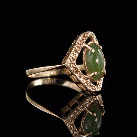 Size 6.5 Solid 10k Gold Nephrite Jade Ring - image 1
