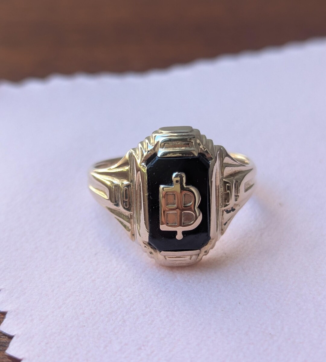 Size 8 1/4 Heavy Solid 10k Yellow Gold 1954 Class Ring - Etsy