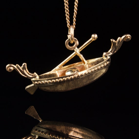 Solid 18k Gold Venetian Gondola Pendant - image 2