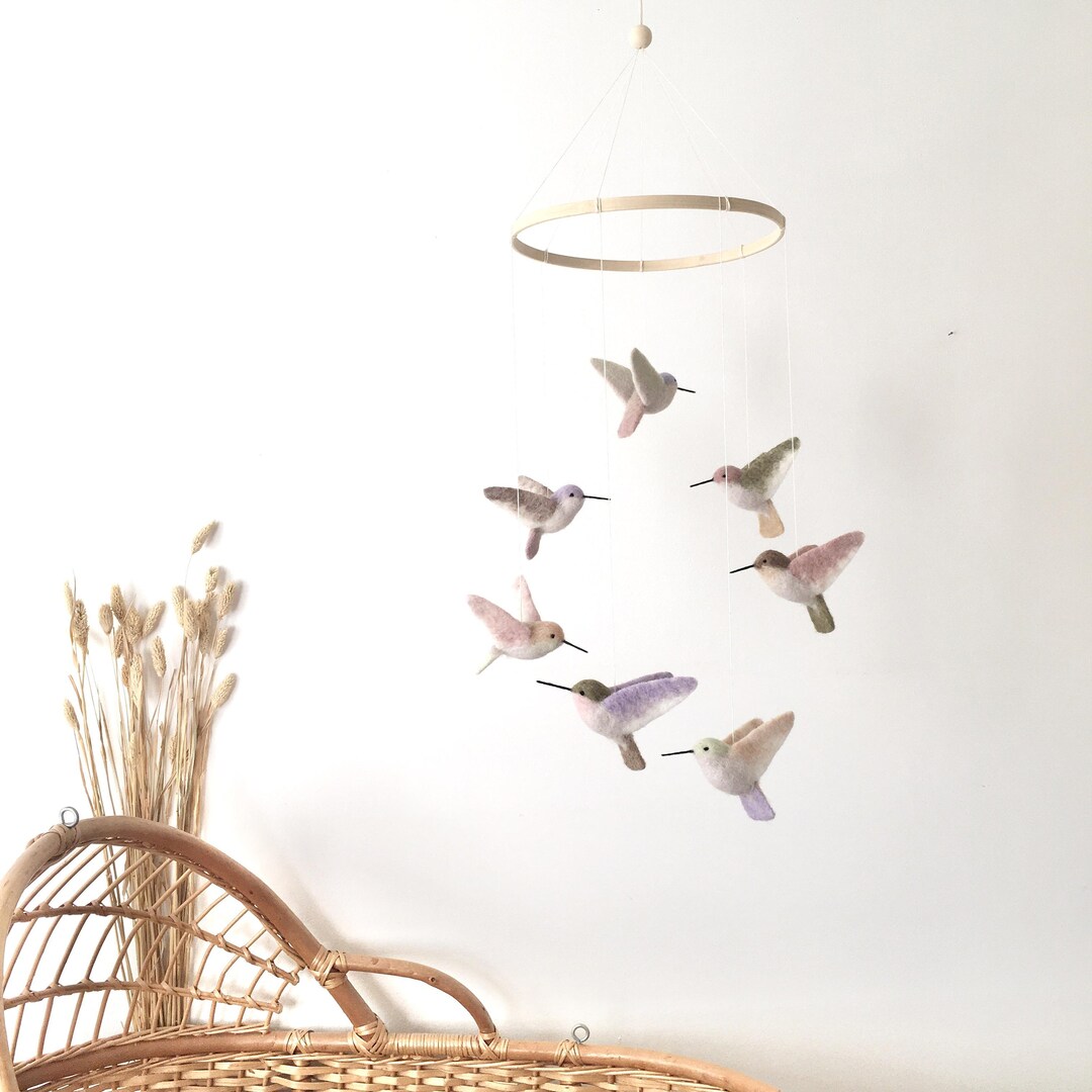 Hummingbirds Mobile, Birds Baby Mobile, Nursery Bird Mobile, Flying
