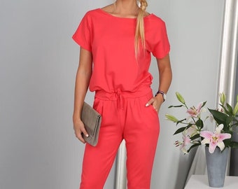 Coral Chic Cotton Jumpsuit with Back Bow Tie and Pockets – Versatile for Everyday Elegance and Evening Parties