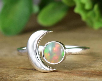 Crescent Moon Opal Ring ~ Dainty Silver Ring ~ Adjustable Ring ~ Minimalist Moon Charm Silver Ring ~ Vermeil 18K Gold Ring ~ Stackable Ring