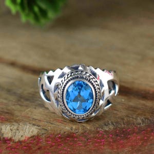 Boho Sterling Cart の天然ブルー トパーズ リング ~ 925 スターリング シルバー リング ~ 12 月の誕生石リング ~ チャンキー リング ~ 誕生日プレゼント ~ R-0007