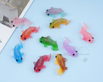 10 pcs/lot aimants de réfrigérateur carpe de couleur aléatoire, aimant de réfrigérateur poisson coloré, aimant animaux en résine, aimant poisson coloré, cadeau de pendaison de crémaillère