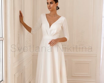 Crepe wedding dress Minimalist bridal gown with sleeves V-neck wedding gown Open back wedding dress A-line wedding dress Romantic wedding
