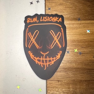 Rina Kent Jeremy, in possesso di licenza