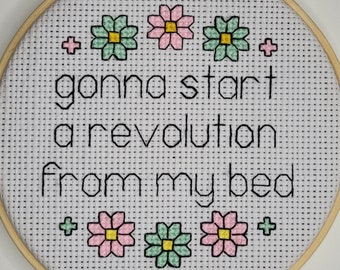 Arte divertido de punto de cruz: "Voy a empezar una revolución" Decoración floral
