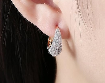 Women's Earring, Wedding Earrings, Bridal's Gift Earrings, Huggie Hoop Earrings, 2Ct Simulated Diamond, 14K Yellow Gold, Daily Wear Earrings
