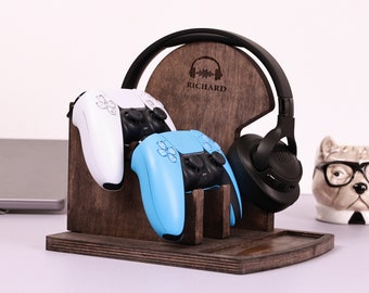 Wooden Controller Holder and Headphone Holder - Boyfriend Gift - Gamer Present - Custom Gift for Gamer - Gamer Boyfriend Gift - Gift for Him