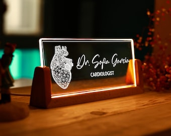Heart Surgeon Personalized 3D Lamp - Cardiologist Gift Ideas - Unique Doctor Gift - Customized Gifts for Heart Doctor - Heart Surgery Gift