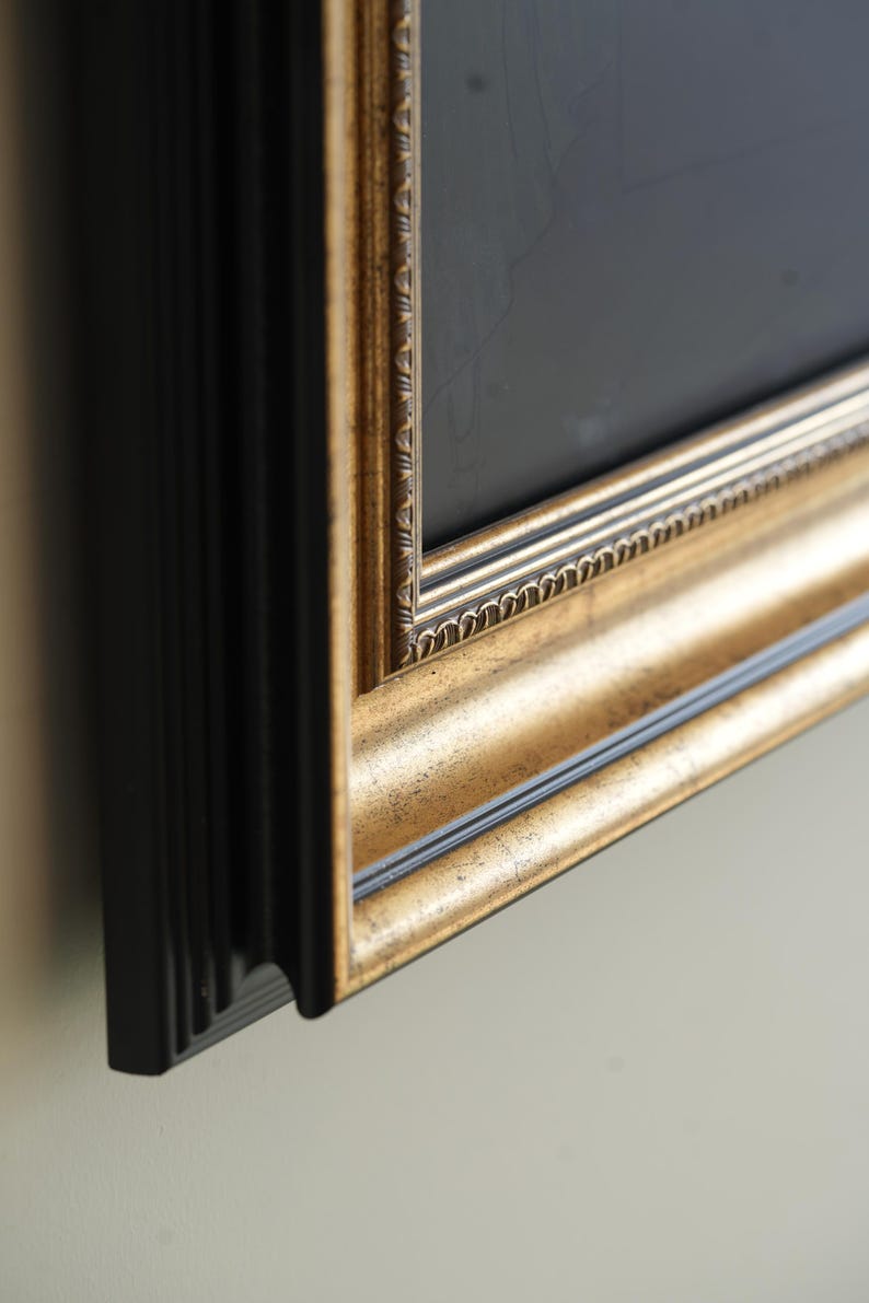 Antique Gold Finish TV Frame, Compatible with all Tv Brand, Custom TV Frame 32 43 50 55 Inch Ornate Frame TV Frame for Your Samsung Frame Tv
