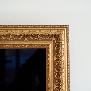 Custom TV Frame for All TV Brands – Decorative Bezel for All TV Models - Handmade Modern & Rustic Style Tv Frame - Art Display Frame