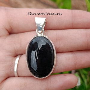 Black Onyx Pendant, 925 Silver pendant, Gemstone pendant, Black Onyx Jewelry, Silver Pendant, Silver Jewelry, Beautiful Stone Pendant