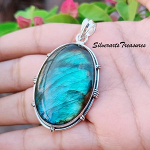 Blue Fire Labradorite Pendant, Gemstone Pendant, Handmade Pendant, 925 Sterling Silver Pendant, Labradorite Jewelry, Mother&#39;s Day Gift