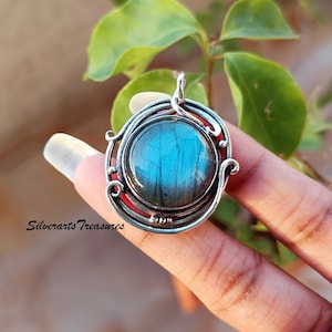 Blue Fire Labradorite Pendant, 925 Sterling Silver, Gemstone Pendant, Christmas Gifts, Personalised Gifts, Gifts for Girlfriend, Blue Flash