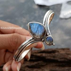 Blue Fire Labradorite Bangle, 925 Sterling Silver,Gemstone Bangle,Gift For Her,Unique Bangle, Stylish Bangle, Trending Bangle, Birthday Gift