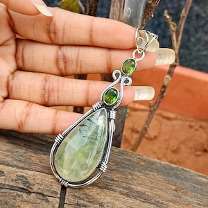 Colgante de prehnita natural, colgante de peridoto, plata de ley 925, colgante hecho a mano, colgante de piedra preciosa, colgante de mujer, colgante para fiesta.