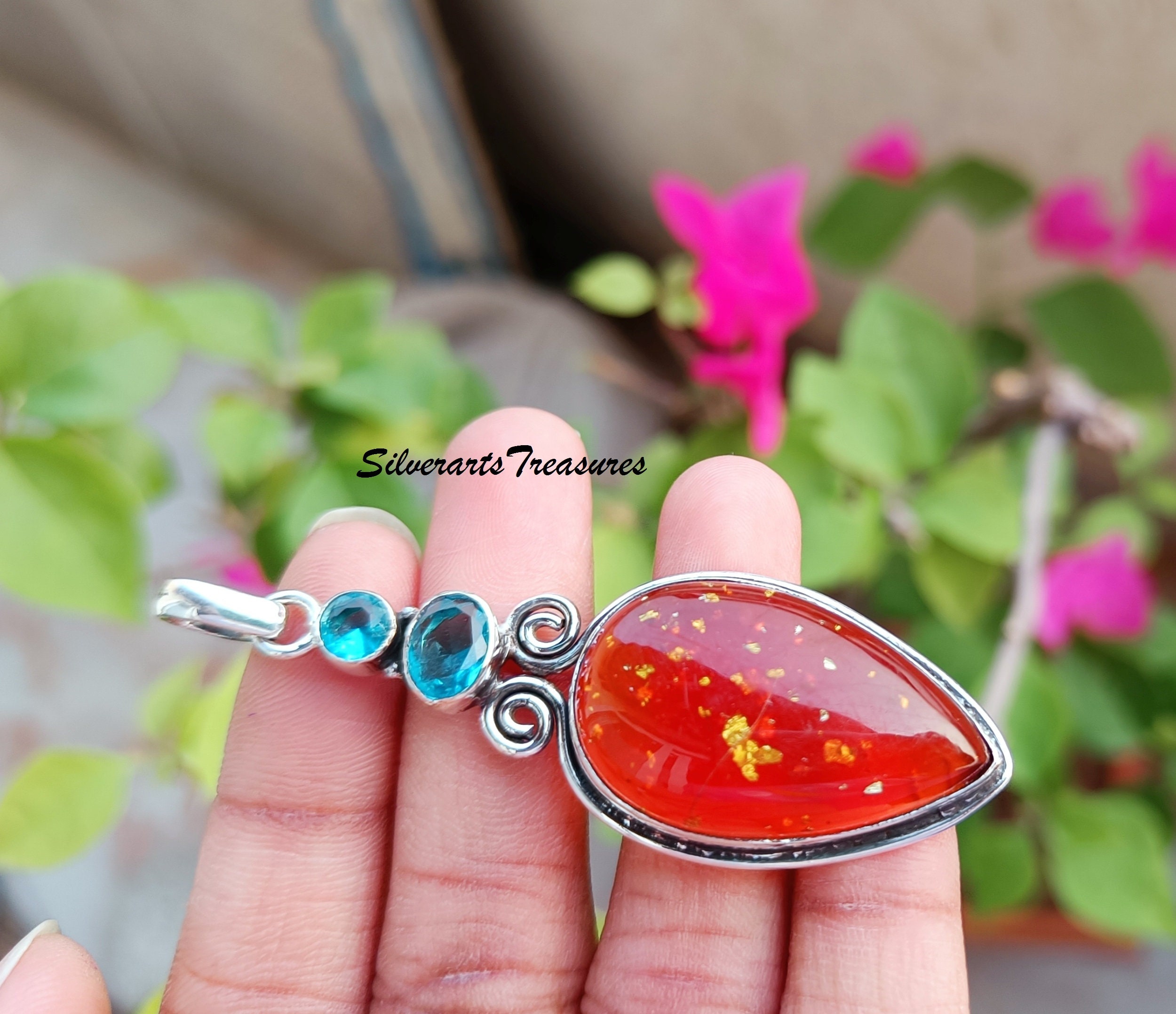 Ciondolo Artigianale In Argento 925 Con Topazio Blu Creato In Laboratorio - Gioiello Handmade