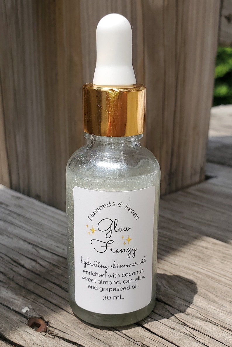 Hydrating Shimmer Oil Body/Face/Hair image 2