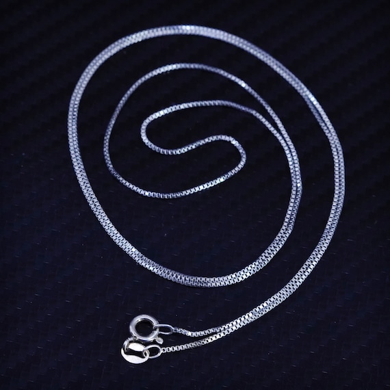 1?mmイタリアボックスチェーンネックレス925スターリングシルバー16???30?CMでシルバーポリッシュクロス Miabella イタリア製 925スターリングシルバー 1mm ボックスチェーンネックレス 女性用 薄型ソリッドネックレス イタリア製,  スターリングシルバー, 宝石なし