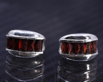 Orecchini A Cerchio Huggie In Argento 925 Con Opale Creato - Confezione Regalo I80