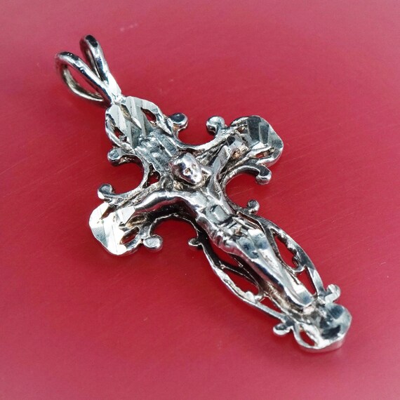 Vintage Sterling Silver 925 Handmade Filigree Cross Pendant Vintage Sterling Silver 925 Handmade Filigree Cross Pendant