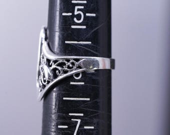 Size 6, Vintage Sterling Silver Handmade Ring, 925 Filigree Wavy