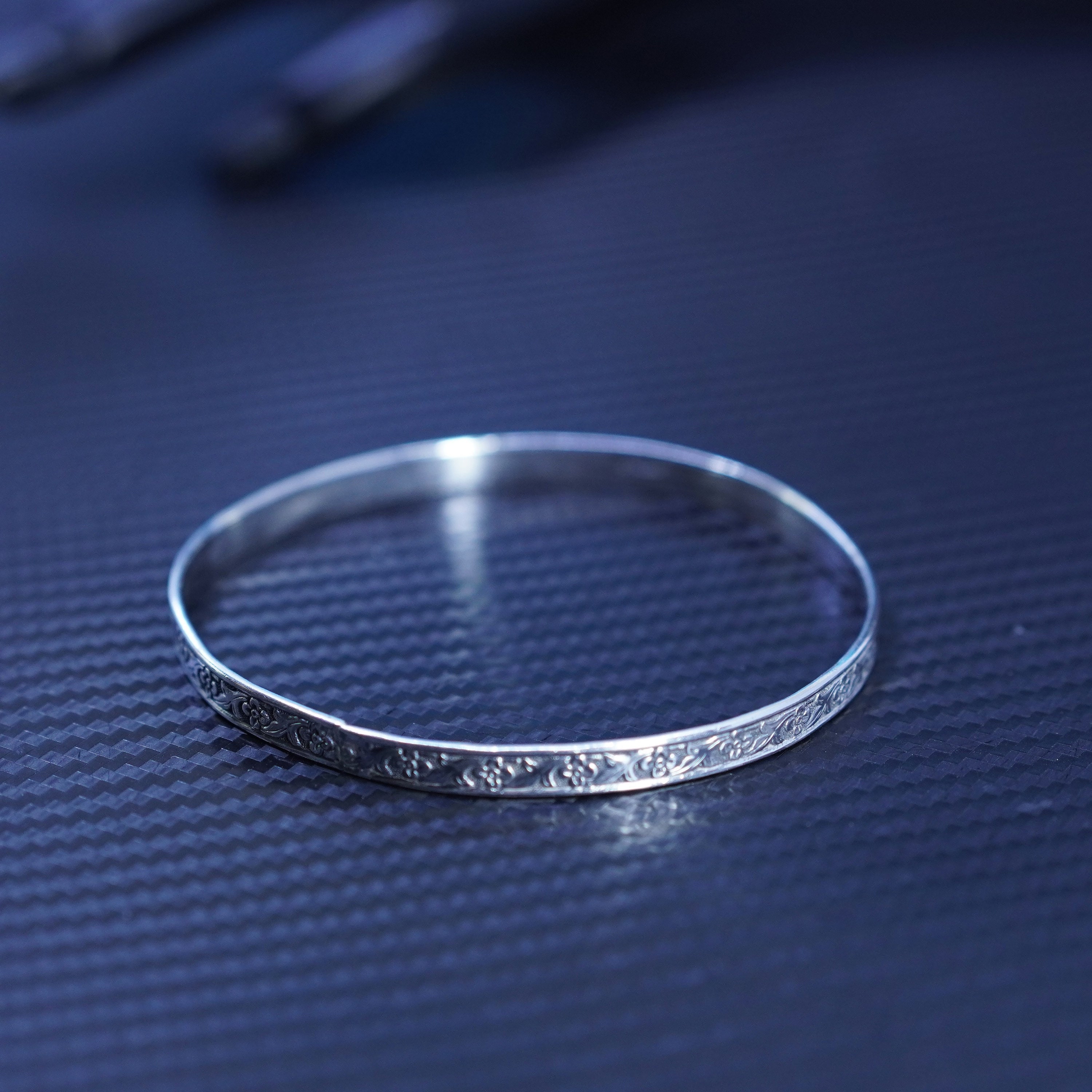 8.25”, Vintage Southwestern Sterling Silver 925 Textured Bangle