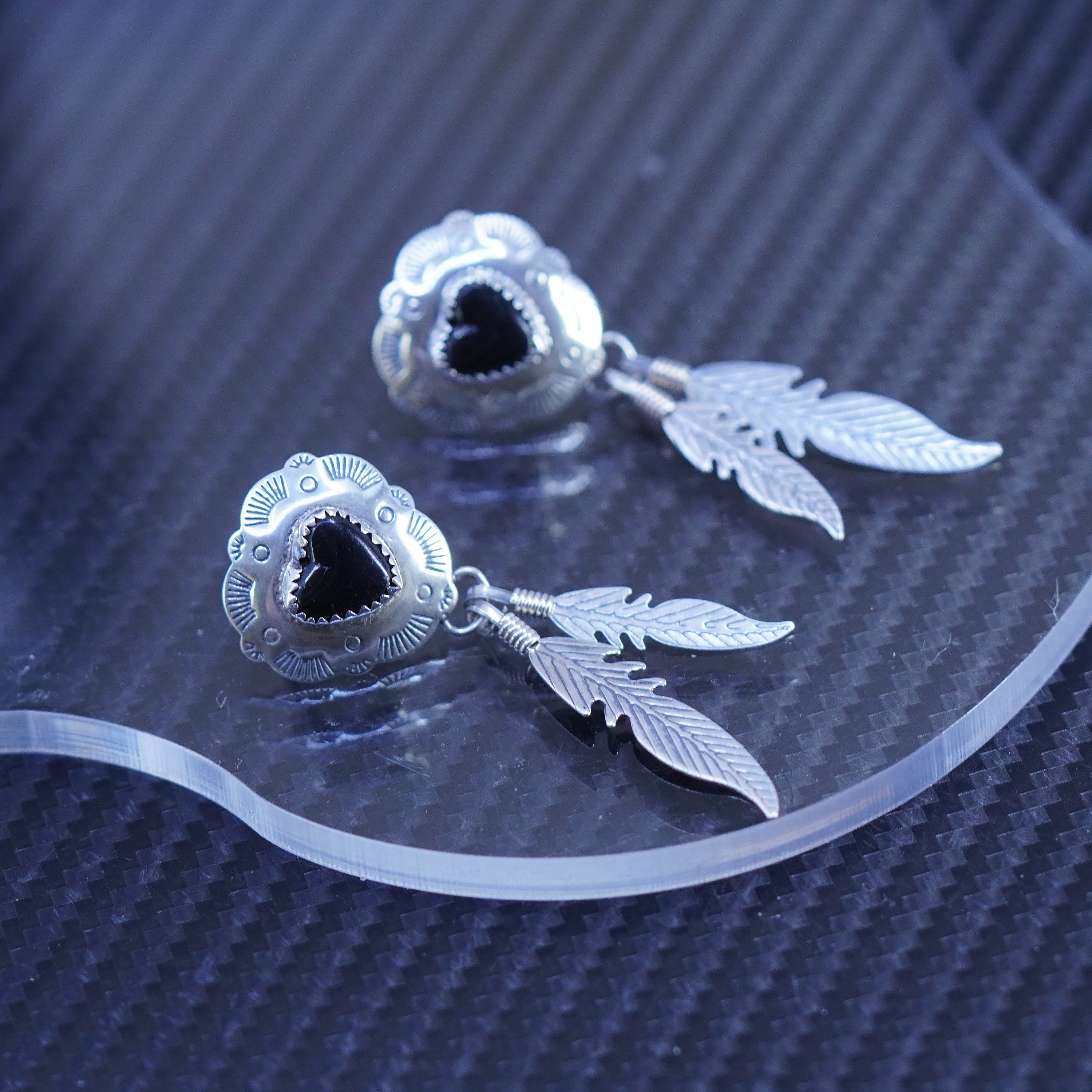 韓国人気★TATIANA★(silver925) Heart Imprint Hook Earring Designer fashion, Seoul-fully created | W Concept