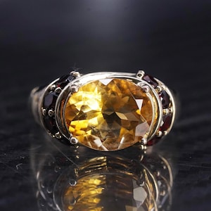 Size 7.25, vintage vermeil gold over sterling silver 925 ring with citrine and garnet, stamped 925