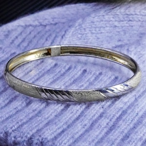 Vintage Vermeil Sterling Silber Armreif: Texturierte Scharnier Design
