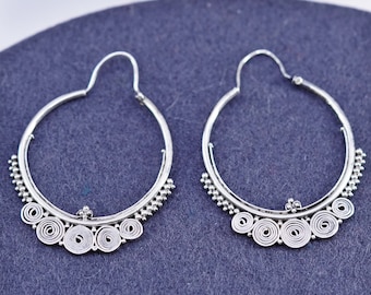 1.25”, vintage sterling silver 925 hoops circle handmade earrings with beads details, silver tested