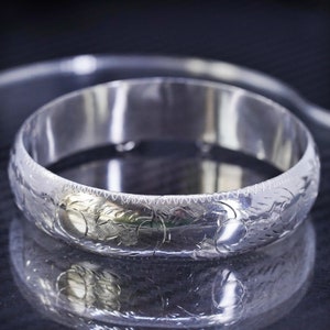 7”, vintage sterling silver 925 textured hinged bangle, wide bracelet, stamped 925