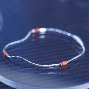 6.5”, vintage sterling 925 handmade liquid silver bracelet with coral beads, silver tested