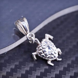 Vintage sterling silver 925 handmade turtle pendant, silver tested