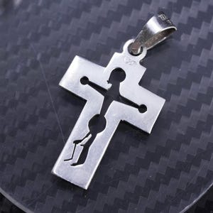Vintage sterling silver 925 handmade cross pendant with Jesus, stamped 925