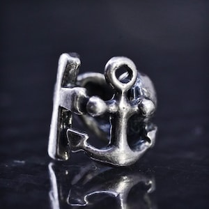 Colgante vintage de plata de ley 925 LAA TrollBead con dije espaciador de corazón, ancla y cruz, con sello 925.