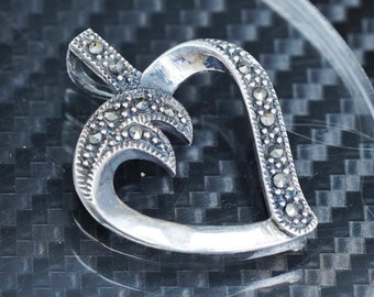 Vintage sterling silver 925 heart charm pendant with marcasite, stamped 925