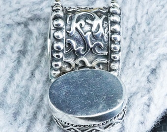 Vintage Mexico plata de ley 925 diapositiva hecha a mano colgante ovalado en blanco, estampado 925 mex