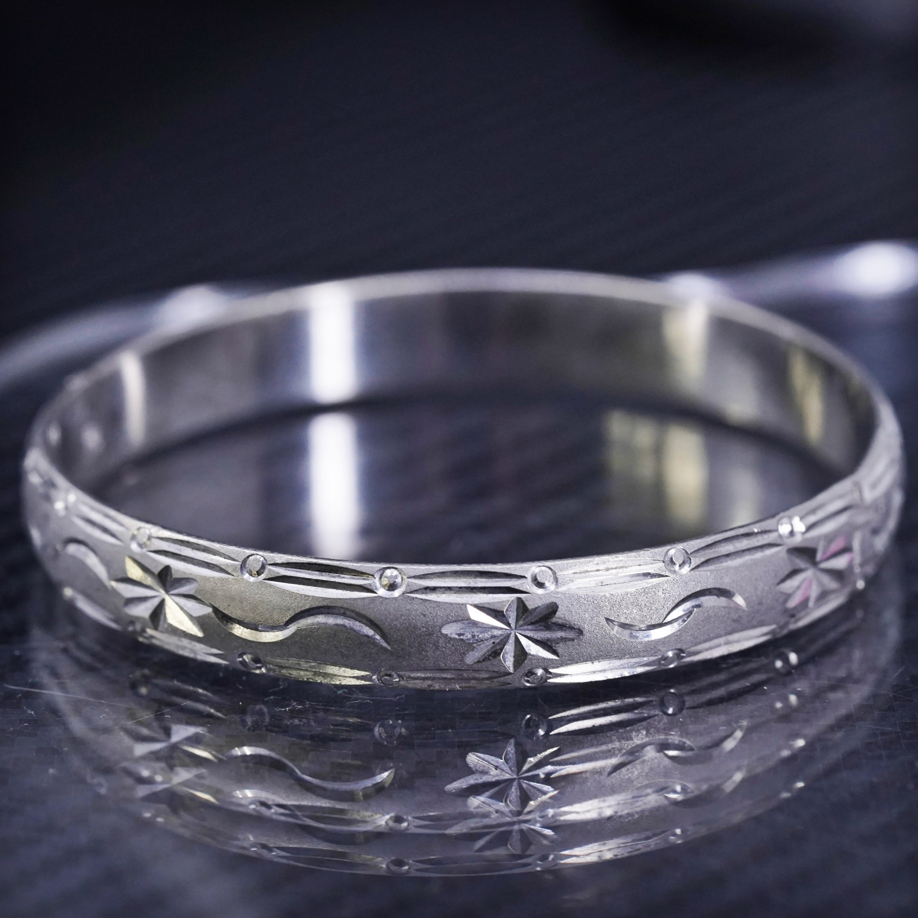 7.5”, Vintage Mexican Sterling Silver 925 Snowflake Textured