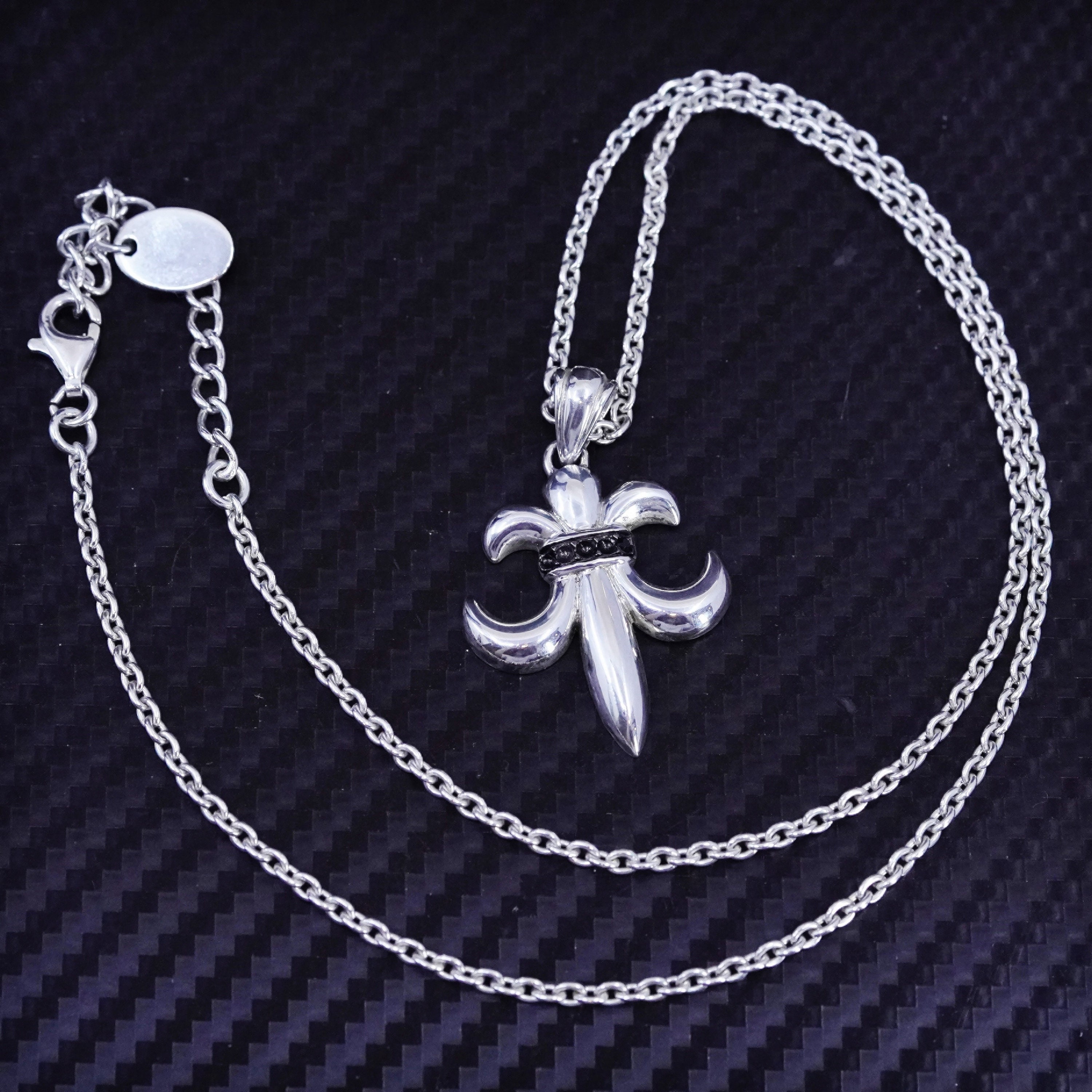 Vintage Fleur De Lis Pendant - Etsy